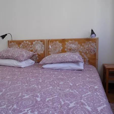 Hostel Ana D'ouro